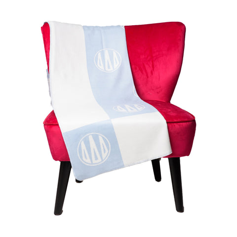 Tri-Delta Circle Monogram Blanket