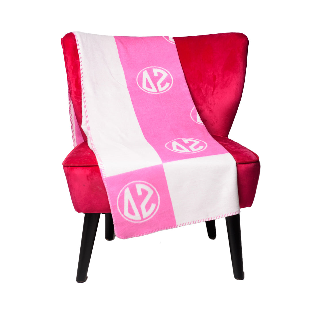 Delta Zeta Circle Monogram Blanket